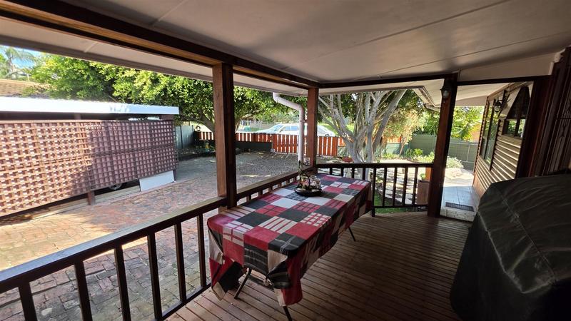3 Bedroom Property for Sale in Fraaiuitsig Western Cape